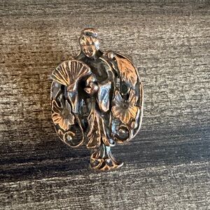 vintage Asian geisha antique old copper geisha brooch pin vintage